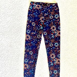 LuLaRoe firework leggings!! 🎆